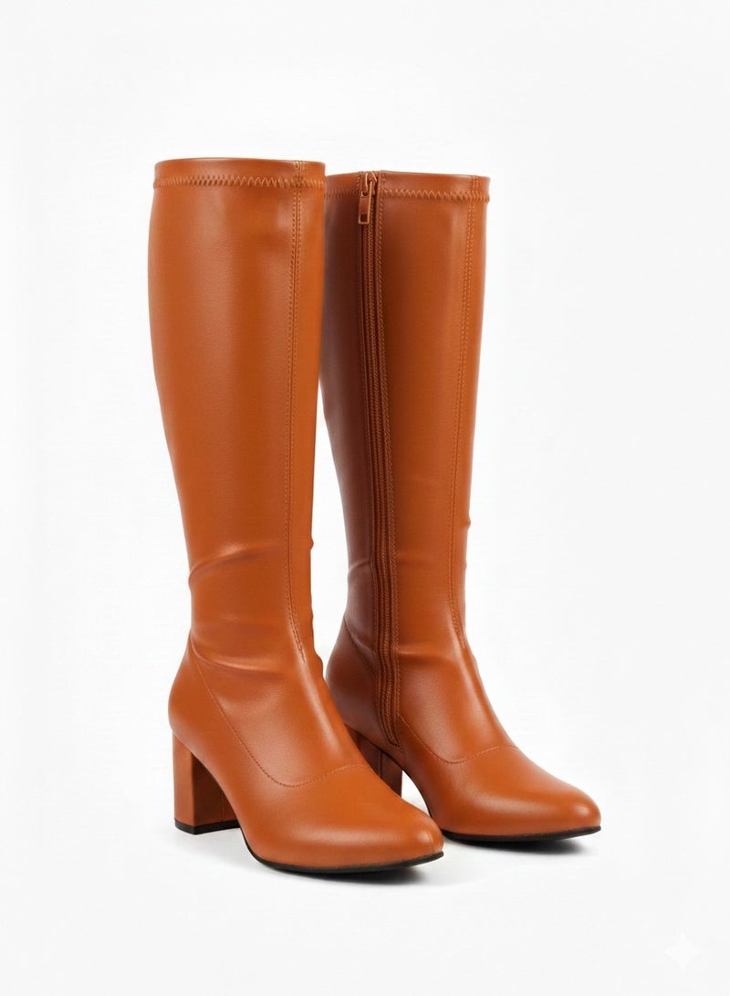 بوت نسائي بتصميم أنيق وعملي مصنوع من جلد عالي الجودة B-54